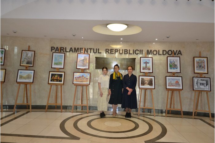 Parlamentul organizează o expoziție de pictură consacrată Zilei Europei