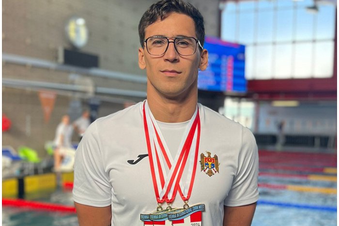 Înotătorul Constantin Malachi a cucerit trei medalii de aur la turneul din Viena