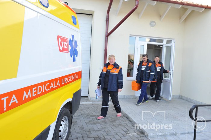 Locuitorii din raioanele Căușeni și Nisporeni vor beneficia de consultații medicale gratuite