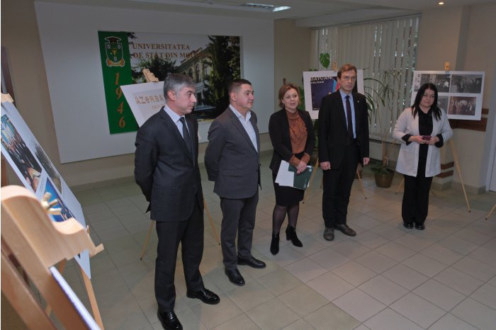 Anniversary exhibition dedicated to former departed Azeri president inaugurated at headquarters of Moldovan State University  