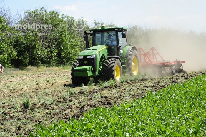 Fermierii vor beneficia de mai multe resurse pentru procurarea fertilizanților, produselor fitosanitare și echipamentelor de irigare
