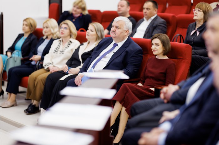 Președintele Maia Sandu a avut o întrevedere cu reprezentanții Camerei de Comerț și Industrie a Republicii Moldova