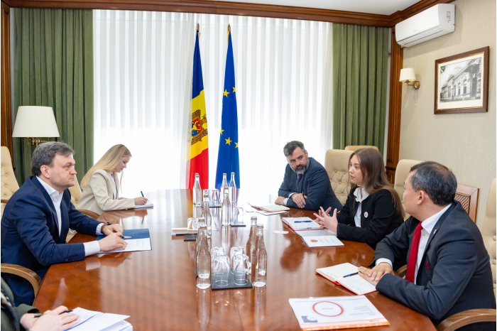 Moldovan PM has meeting with representatives of Re