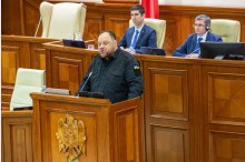 Chairman of Ukrainian parliament gives speech in plenum of Moldovan legislative body'
