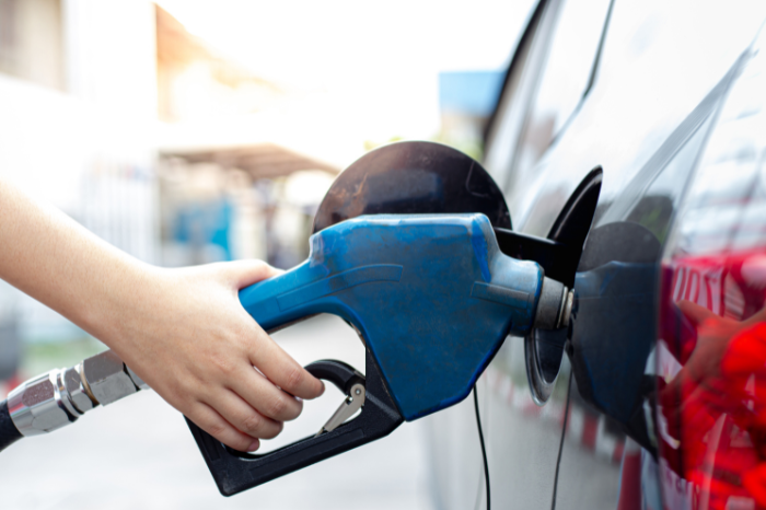 НАРЭ отмечает снижение цен на топливо