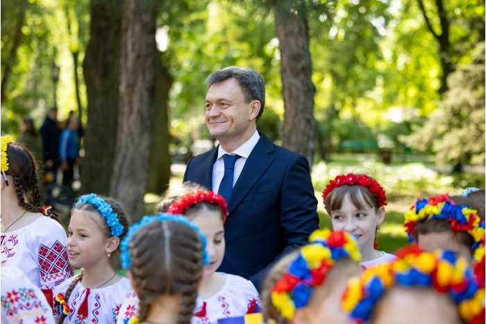 Premierul Dorin Recean a invitat cetățenii să sărbătorească Ziua Europei în PMAN