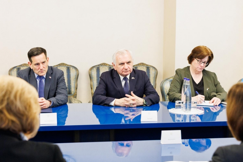 Președinta Maia Sandu s-a întâlnit cu senatorul american Jack Reed