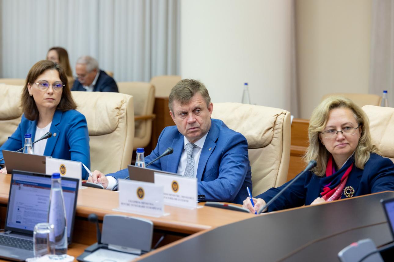 Guvernul va finanța 30 de proiecte în localitățile din Zona de Securitate, prin Programul de reintegrare a țării pentru anul 2026
