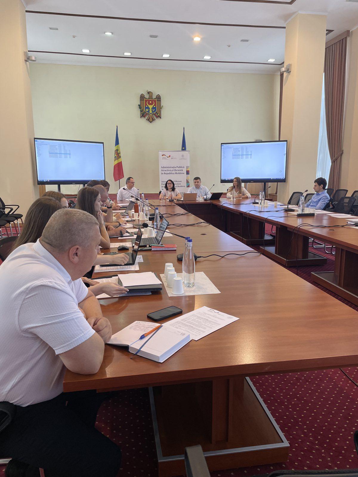Peste 100 de funcționari publici, instruiți în aplicarea Analizei impactului de reglementare