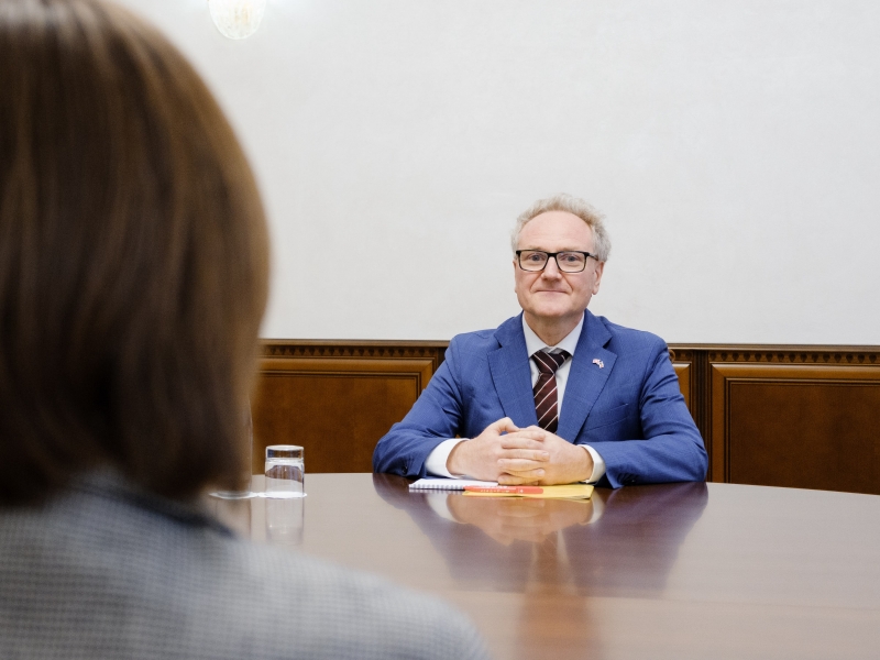 Președinta Maia Sandu a avut o întrevedere de rămas bun cu Guido Beltrani, directorul Biroului de Cooperare al Elveției în Republica Moldova