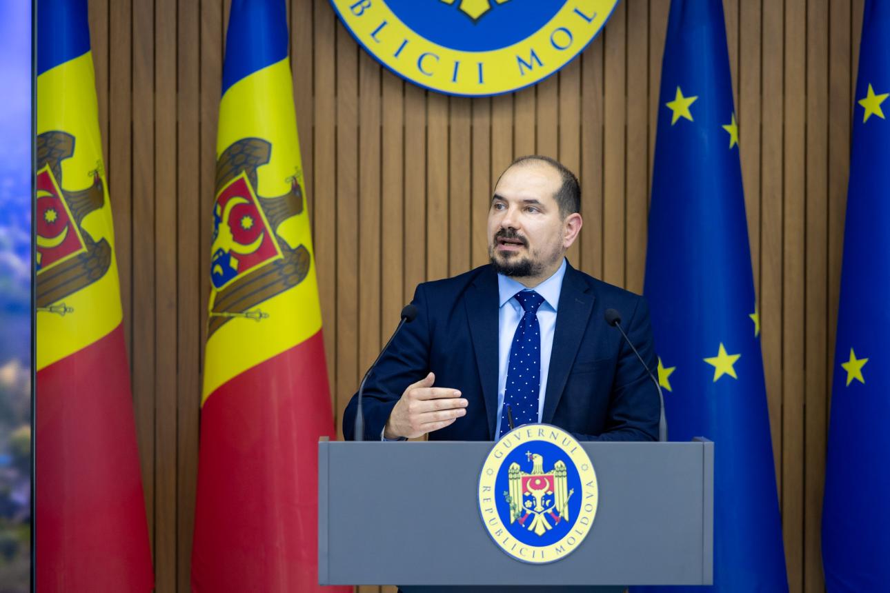 Peste 400 de primării au adoptat decizii finale de amalgamare voluntară. Secretarul general al Guvernului, Alexei Buzu: „85,5% dintre primării au inițiat procesul. Le mulțumim aleșilor locali pentru că au pus pe primul loc interesul oamenilor și dezvoltar