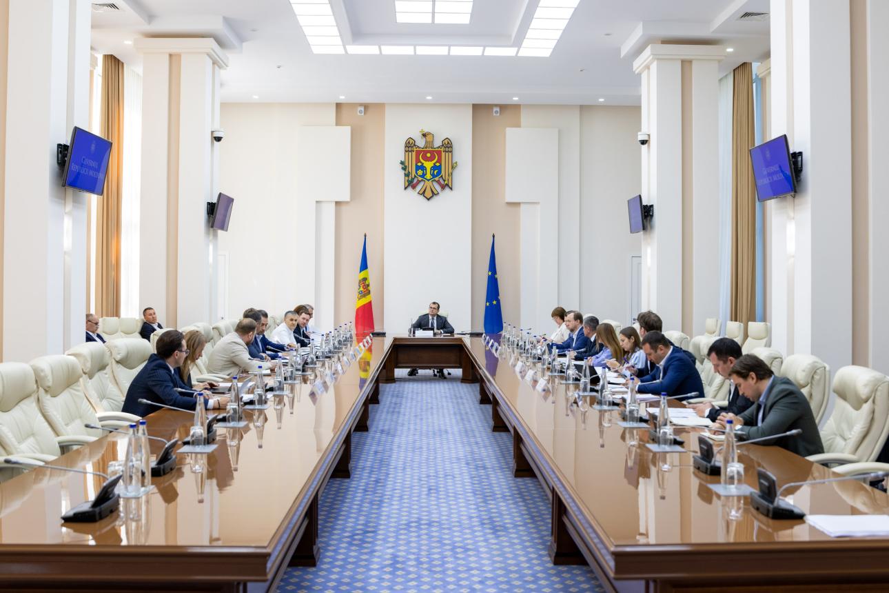 Noi măsuri pentru asigurarea securității energetice și protejarea resurselor de apă, aprobate de CNMC