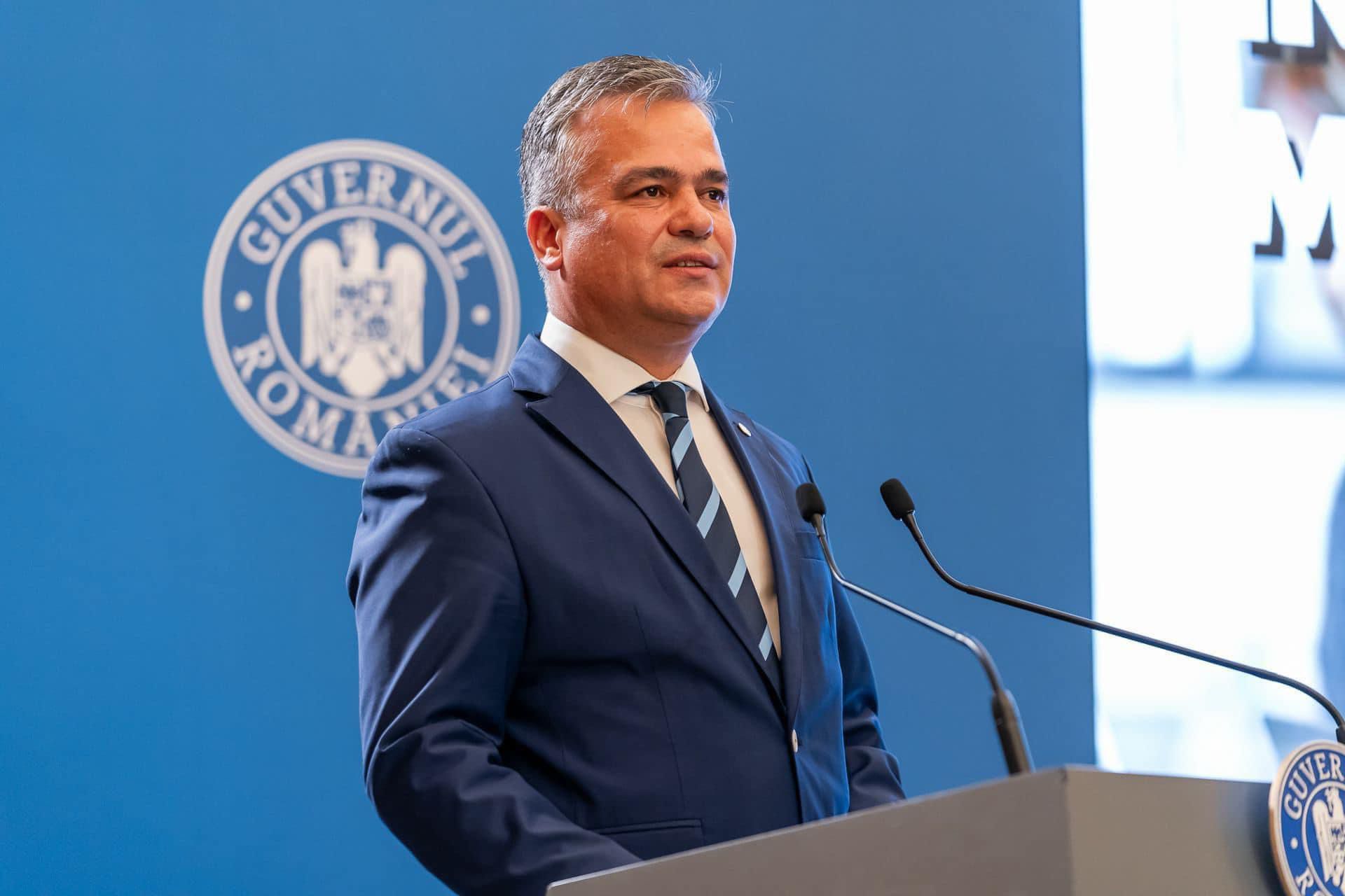 Eugen Tomac și-a depus mandatul. Adrian Veștea a fost desemnat pentru funcția de premier al României