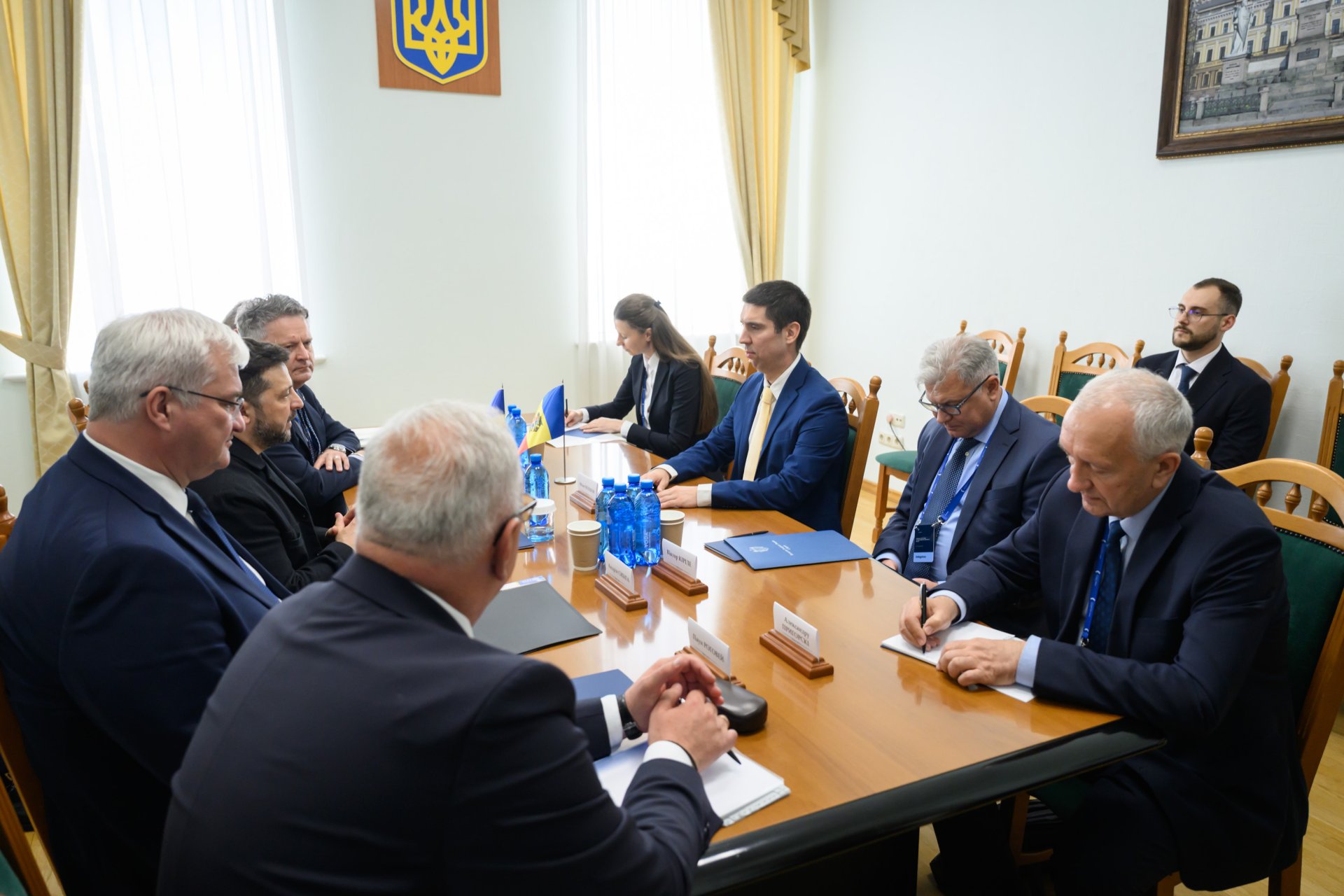 VIDEO // Mihai Popșoi și Volodimir Zelenski au discutat despre gestionarea situației hidrologice din bazinul râului Nistru și proiecte comune în infrastructură și energie