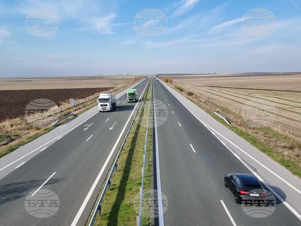 BTA: Restricții de circulație pentru camioanele de mare tonaj, introduse în Bulgaria pe fondul valului de căldură