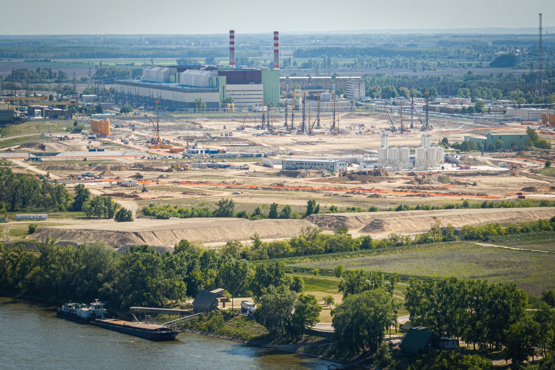 Ungaria închide centrala atomică de la Paks. Guvernul cere limitarea consumului de energie