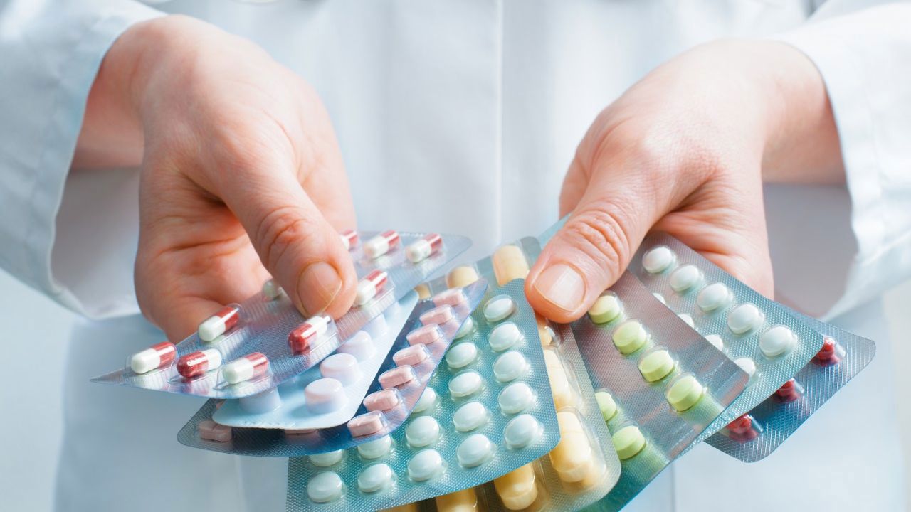 Persoanele asigurate vor beneficia de noi medicamente și dispozitive medicale compensate