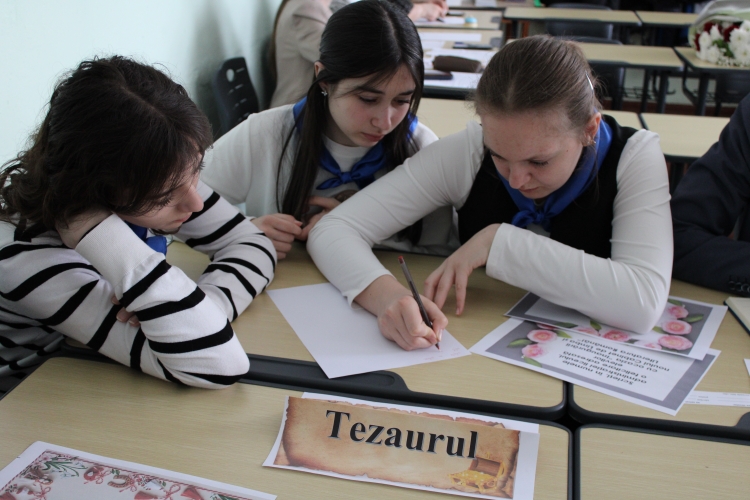 În instituțiile de învățământ din UTA Găgăuzia vor fi deschise cabinete-model de limbă română