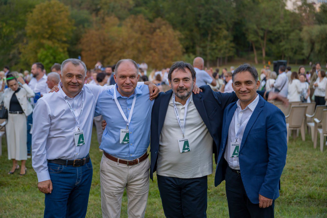 MAN se retrage din Blocul „Alternativa”, dar rămâne în fracțiunea parlamentară