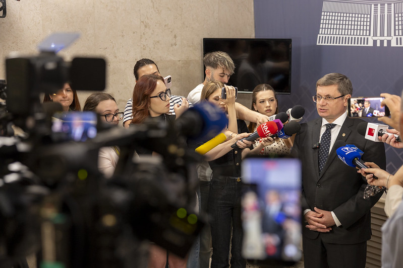 Igor Grosu, despre descinderile la Moldsdata: „Instituțiile trebuie să investigheze cap-coadă și să prezinte toată informația”