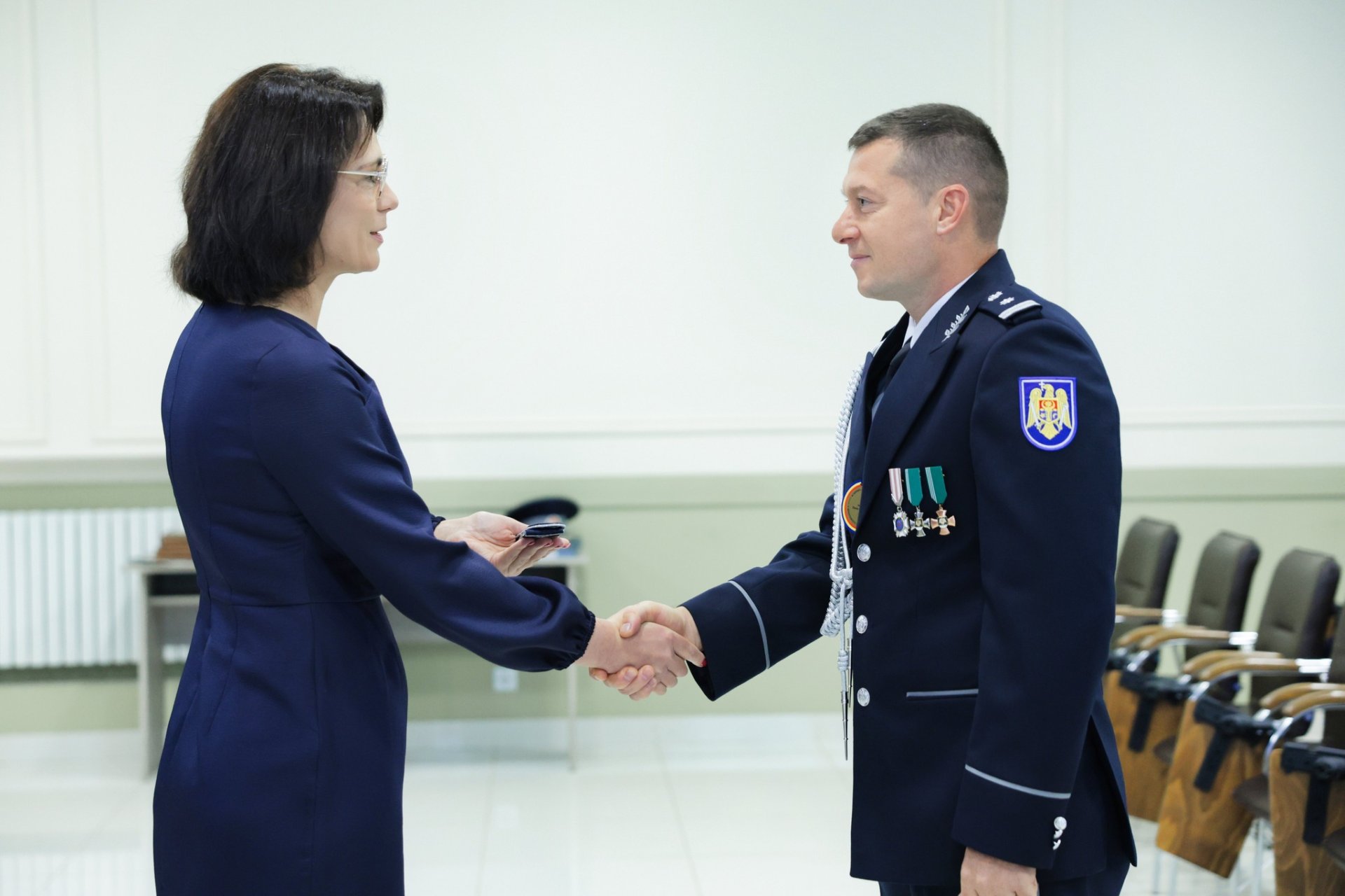 PHOTO // Over 50 teachers of Moldova's Stefan cel Mare Academy awarded diplomas, ranks, distinctions
