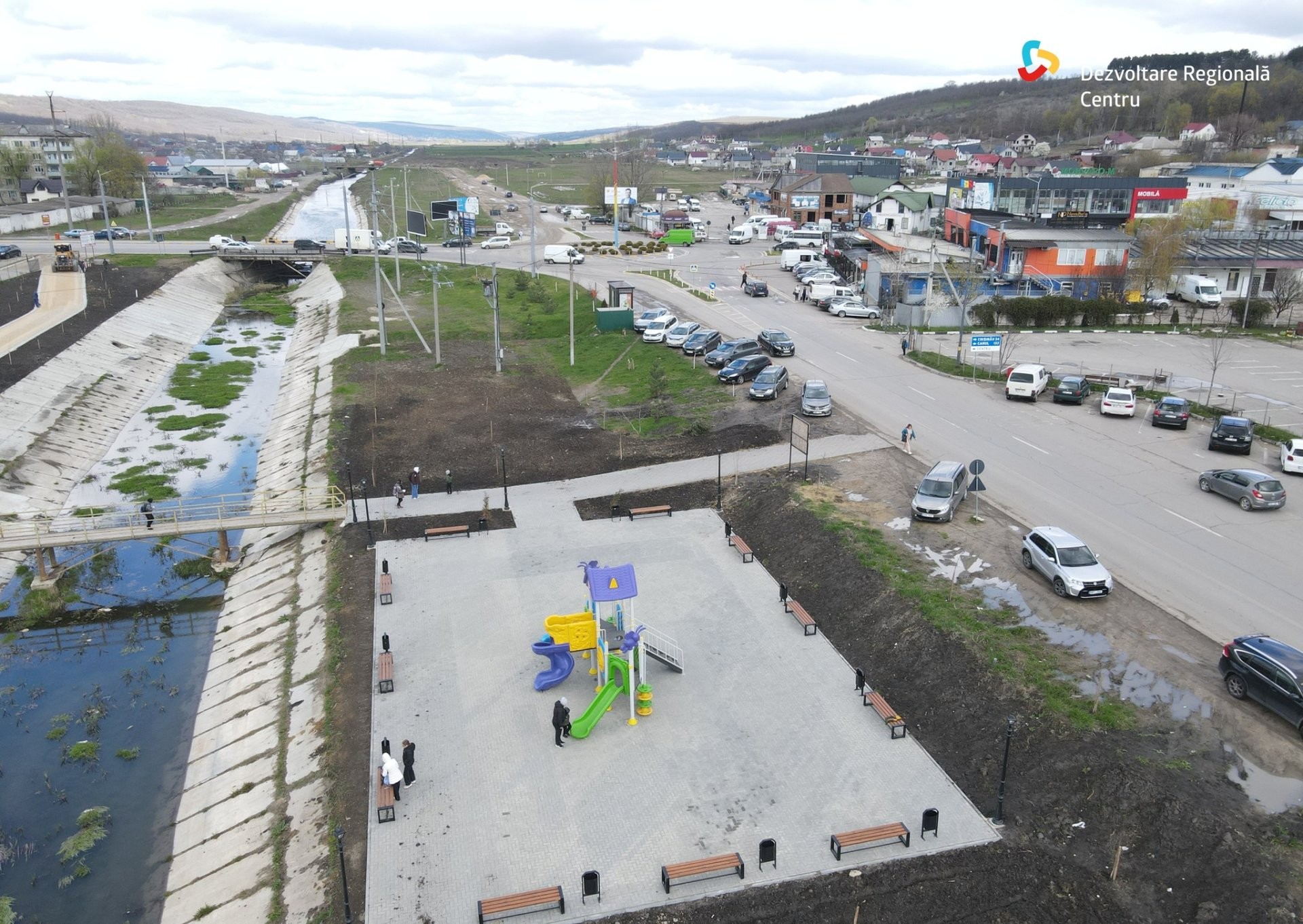 FOTO // Guvernul a investit 22 de milioane de lei pentru modernizarea parcului din Hâncești și curățarea albiei râului Cogâlnic