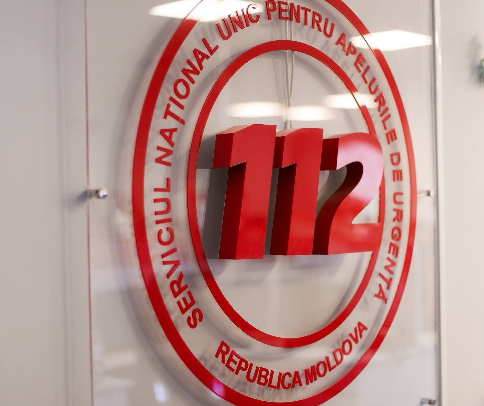 Crește numărul tentativelor de fraudă: peste 500 de cazuri raportate la 112 în doar o săptămână