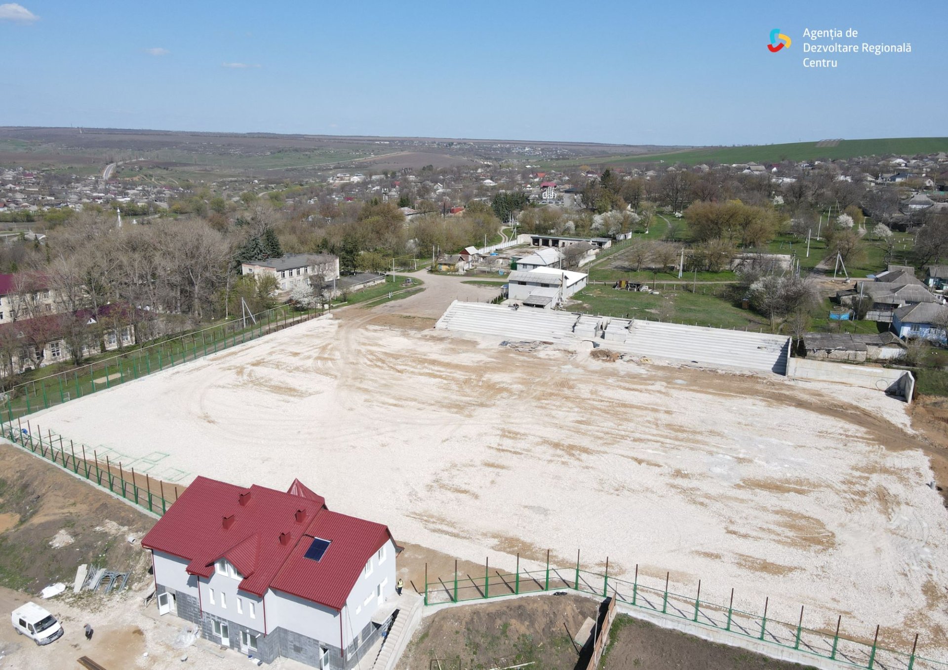 FOTO // Complexul sportiv din Șoldănești este gata în proporție de peste 60 la sută după reluarea lucrărilor