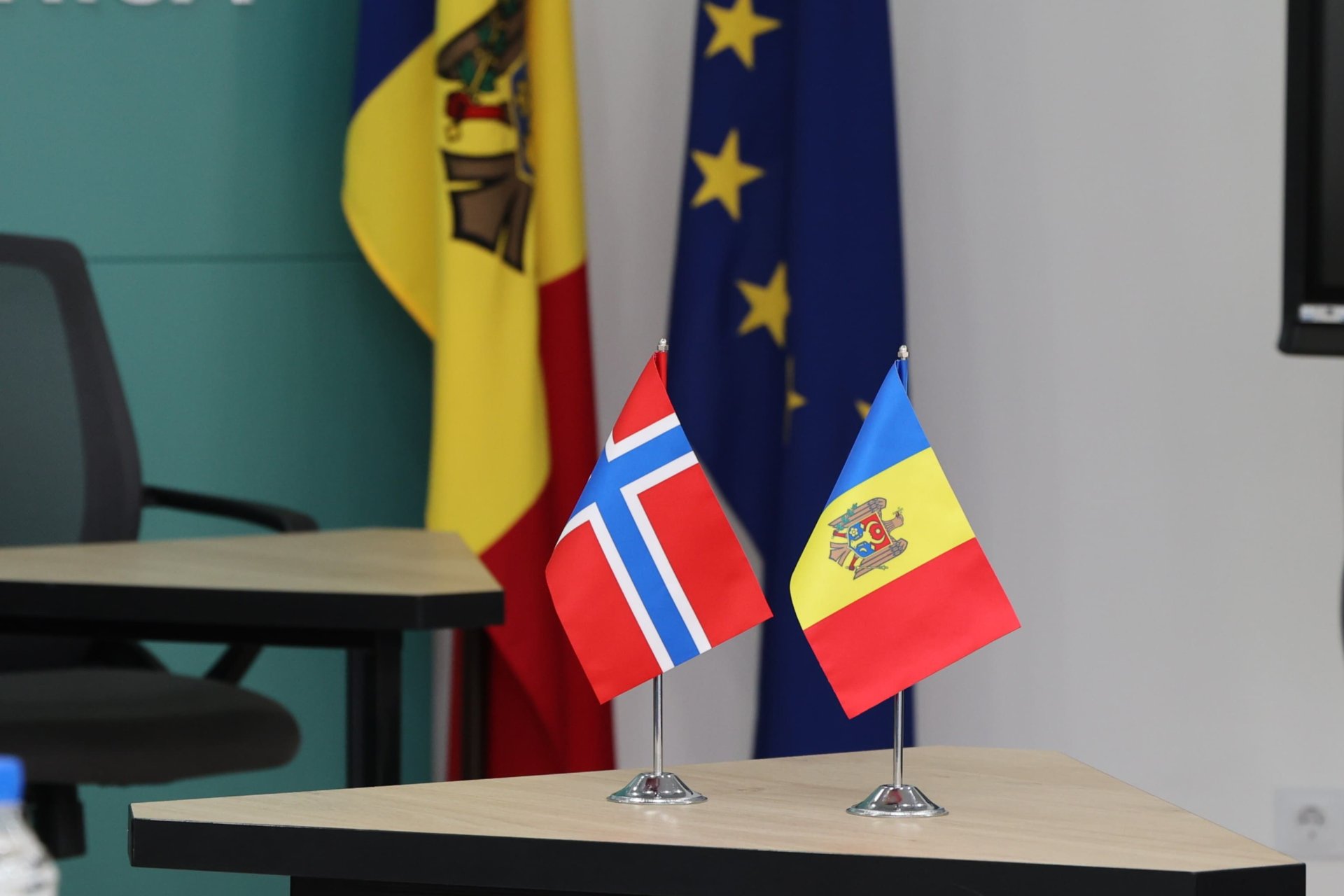 Norvegia ar putea continua finanțarea programului EcoVoucher și sprijini investițiile în baterii de stocare a energiei