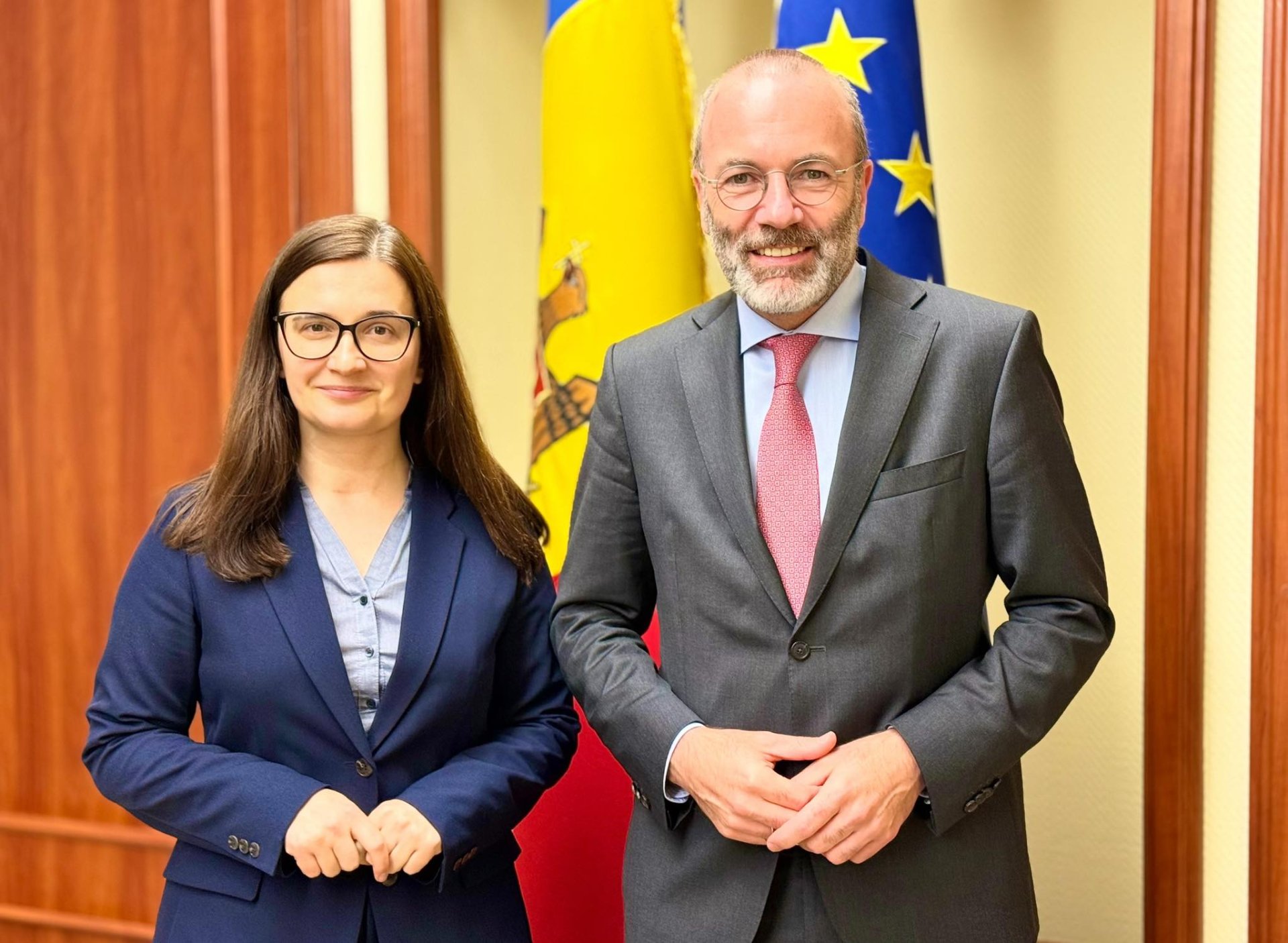 Viceprim-ministra Cristina Gherasimov, în discuții cu eurodeputatul Manfred Weber: „Sprijinul partenerilor europeni ne ajută să avansăm cu încredere pe drumul spre UE”