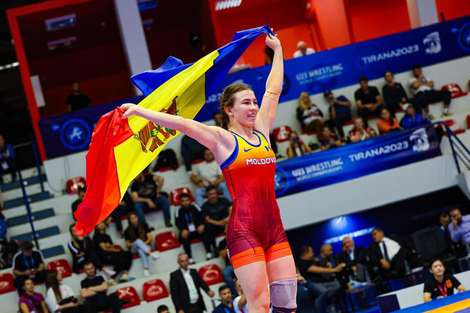 Luptătoarea Irina Rîngaci a cucerit medalia de aur la Campionatul Mondial Universitar din Brazilia