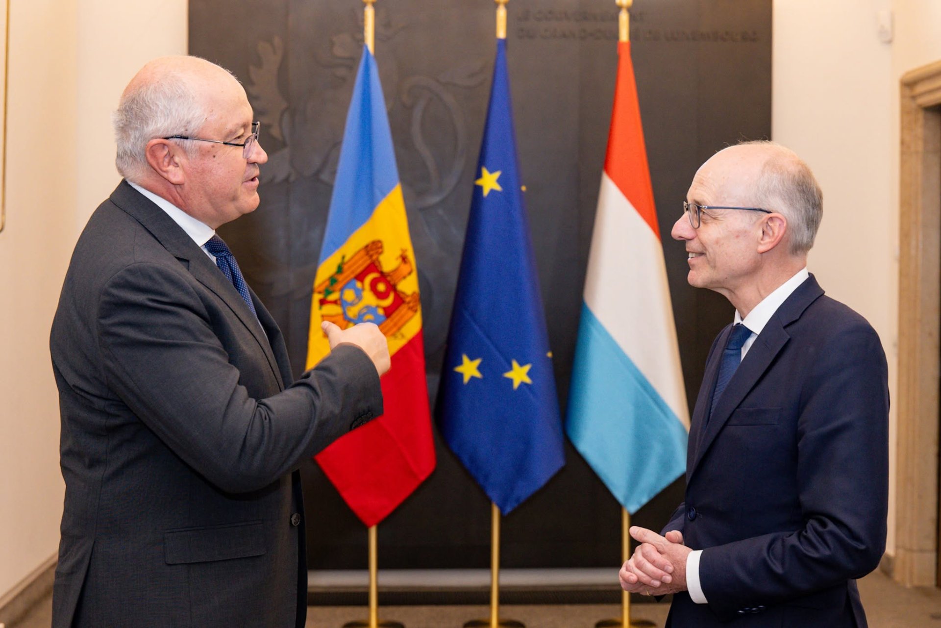 Premierul Alexandru Munteanu, în discuții cu omologul său din Luxemburg: „Într-un context regional complicat, este important să avem parteneri care ne susțin și care cred în viitorul european al Republicii Moldova”
