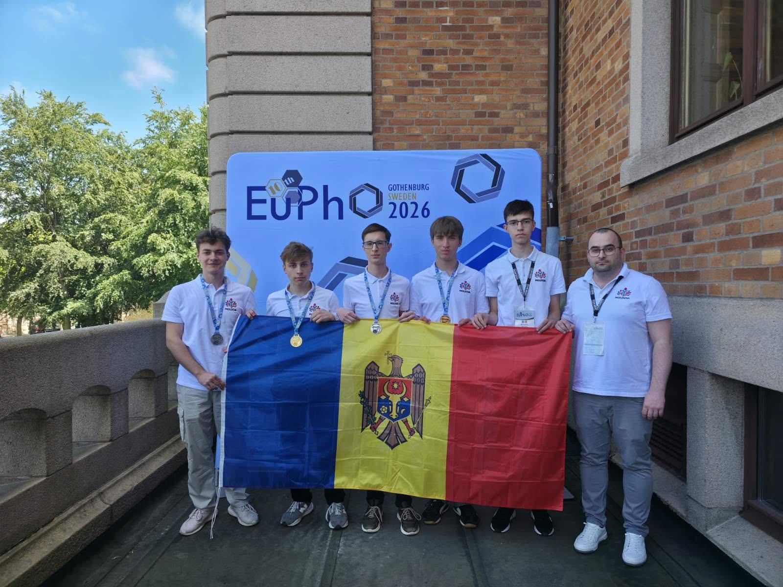 Medalii de aur, argint și bronz, cucerite de elevi din Republica Moldova la Olimpiada Europeană de Fizică
