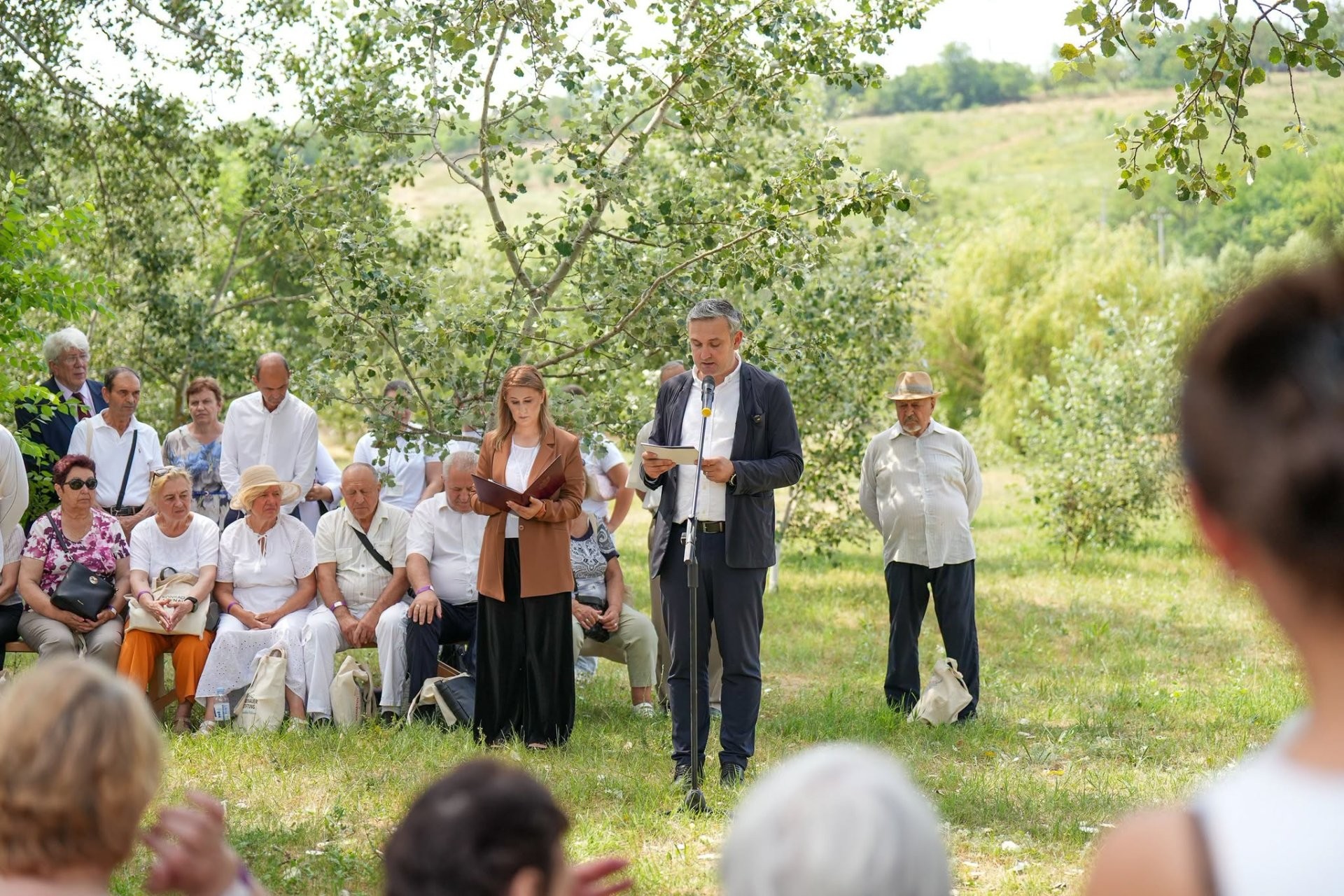 FOTO // Festivalul de Film și Istorii „Memorie și Identitate” a început la Mereni. Ministrul Culturii: „O societate care își cunoaște trecutul este greu de manipulat”