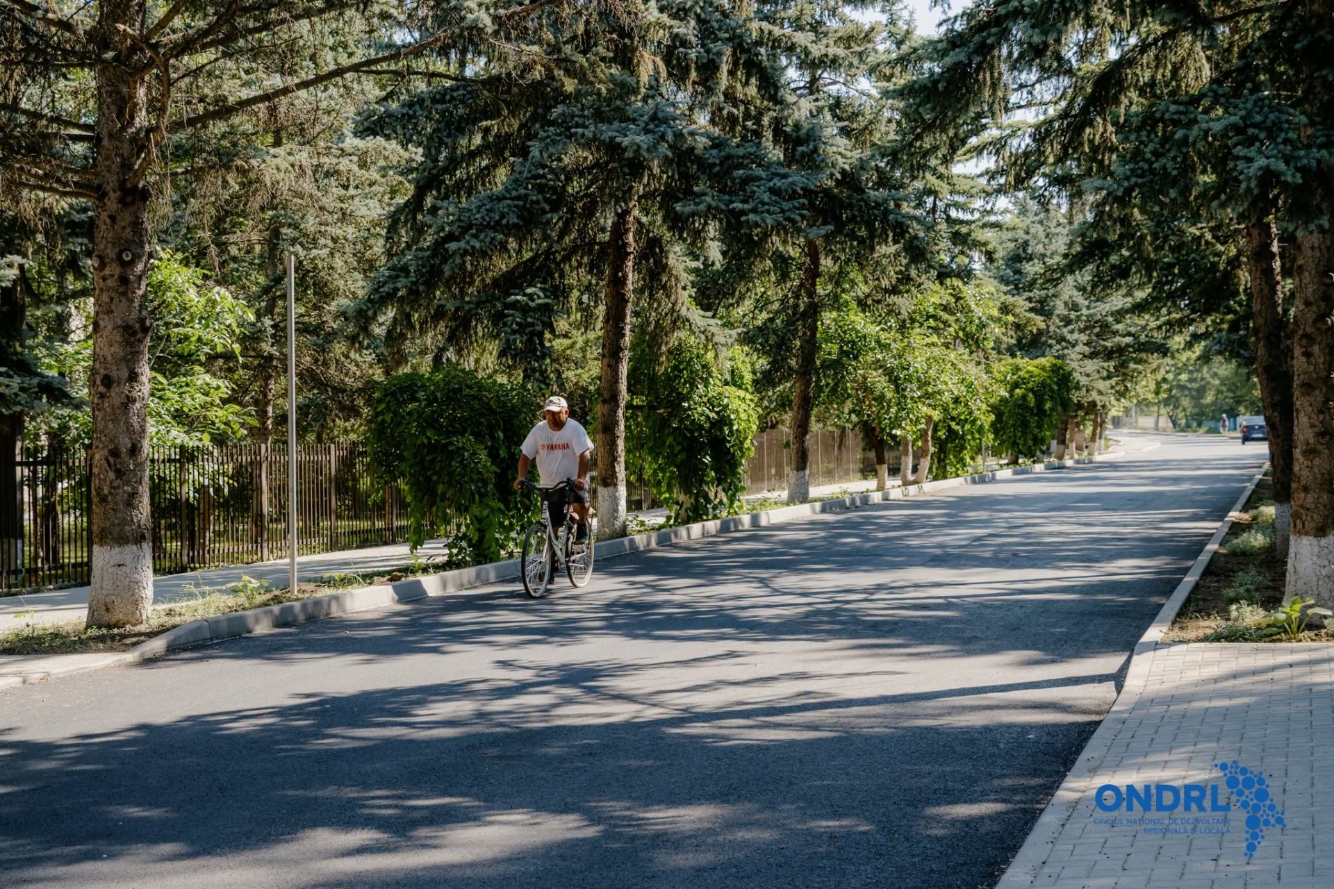 SATUL EUROPEAN // Primărie renovată și drumuri modernizate pentru locuitorii comunei Ciocîlteni