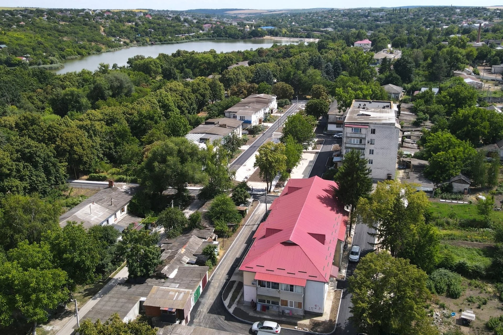 FOTO // Guvernul susține transformarea orașelor Drochia și Râșcani prin investiții majore în infrastructură urbană