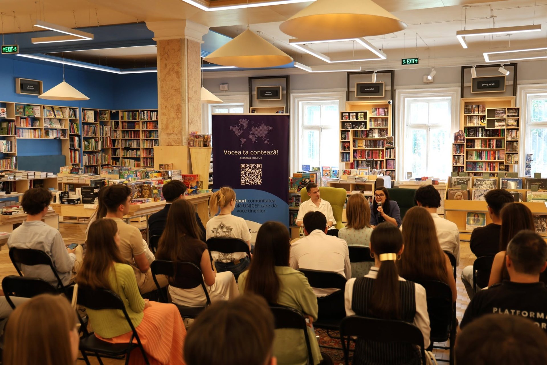 FOTO // Viitorul european al Republicii Moldova, dezbătut de vicepremierul Cristina Gherasimov și tineri din întreaga țară