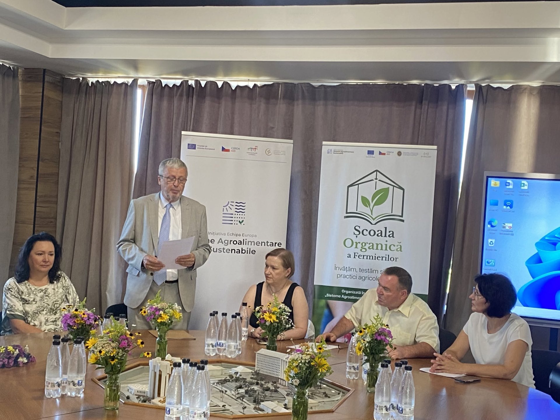 FOTO // Școala Organică a Fermierilor, lansată în Moldova cu sprijin european pentru dezvoltarea agriculturii durabile