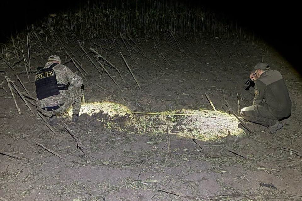 VIDEO // UPDATE // Fragmentele aparatului prăbușit la Talmaza prezintă similitudini cu o dronă-rachetă