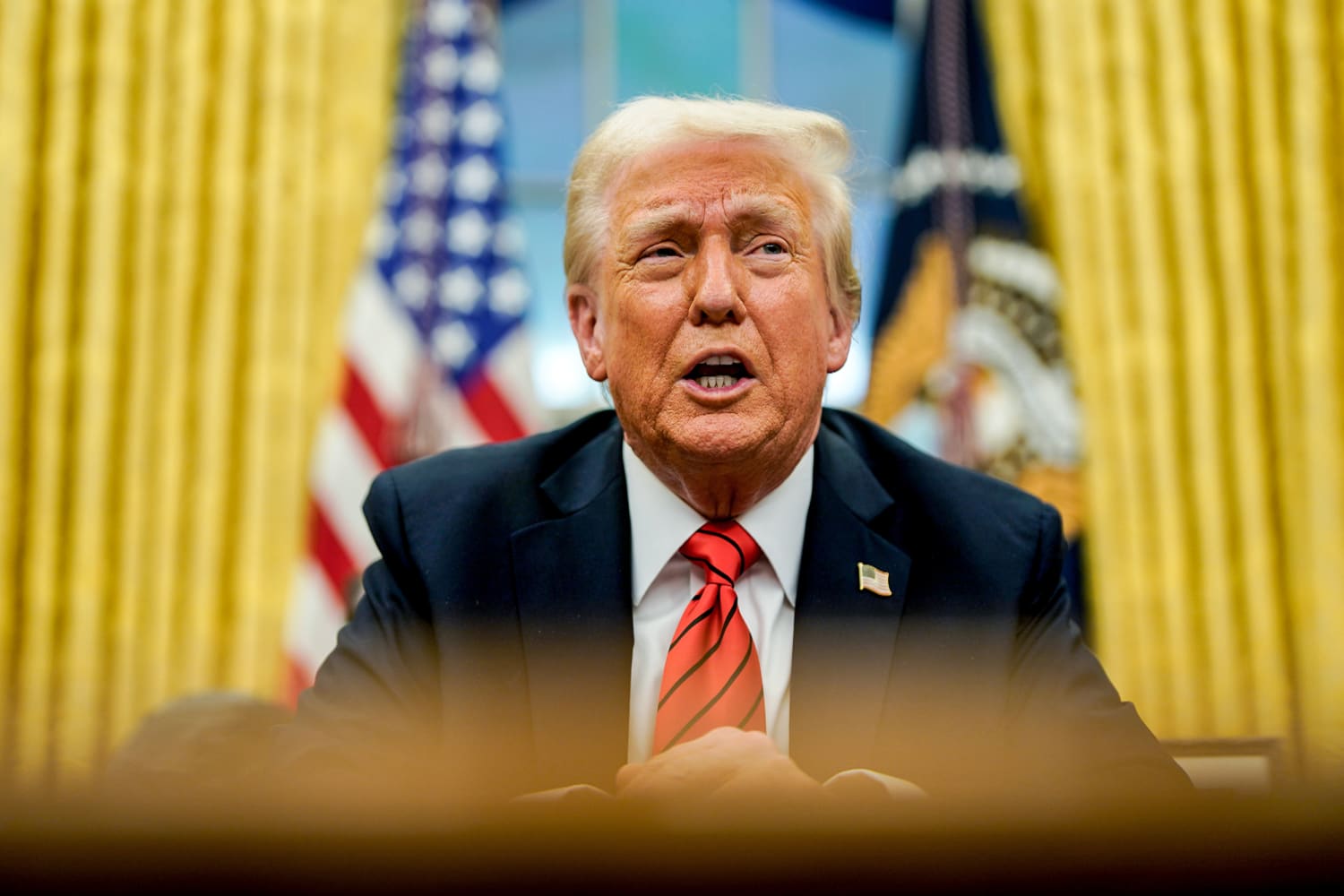 Donald Trump acuză Iranul de încălcarea armistițiului și amenință cu noi atacuri dacă acesta nu acceptă acordul