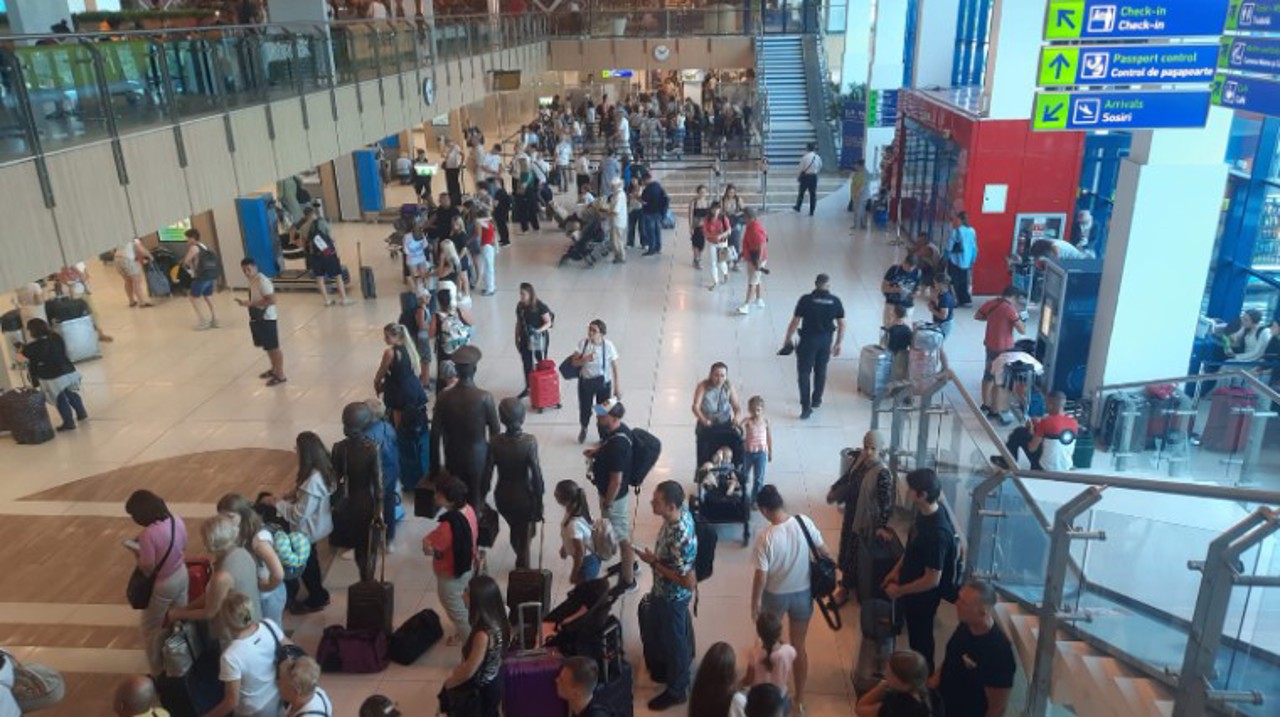 Flux majorat de pasageri pe Aeroportul Chișinău: peste 811 călători deserviți în luna iulie