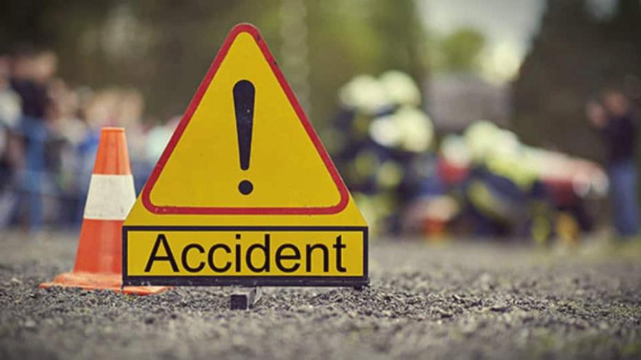 Un autocar înmatriculat în R. Moldova, care transporta 70 de persoane, implicat într-un accident în România. MAE: Niciun pasager nu a fost rănit