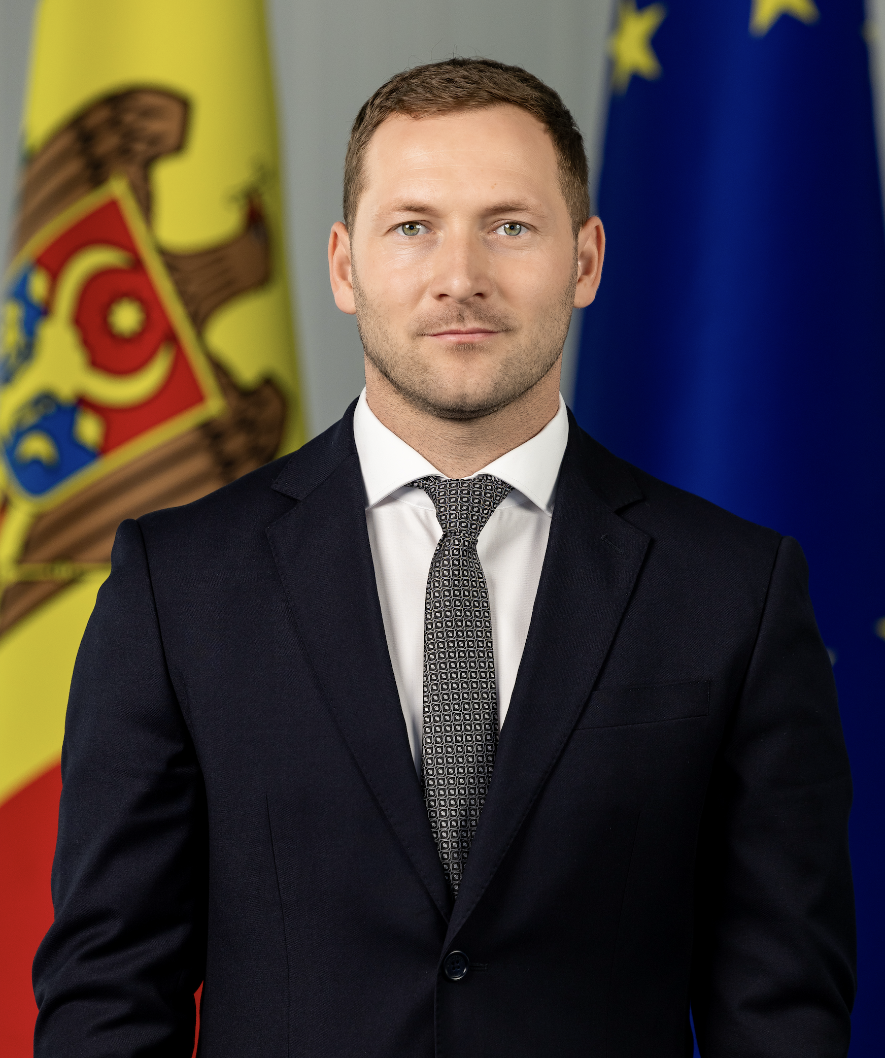 Cabinetul de miniștri condus de Alexandru Munteanu va depune jurământul de învestire 12 990a848f8f3e33210195d64d3ffc574d 6905a752bcc42