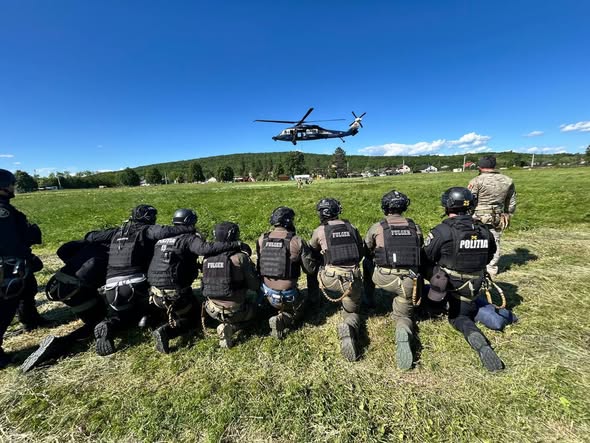 FOTO // Polițiștii de la „Fulger” au participat la un exercițiu internațional desfășurat în România