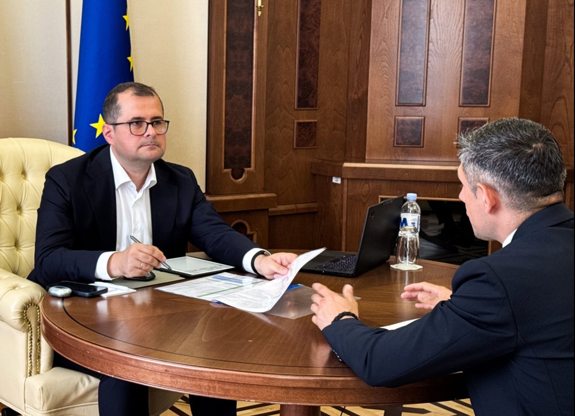 FOTO // Vasile Tofan, după consultările cu miniștrii interimari: „Îmi doresc un Guvern concentrat pe câteva priorități clare, disciplinat în folosirea banilor publici și evaluat în funcție de rezultate”