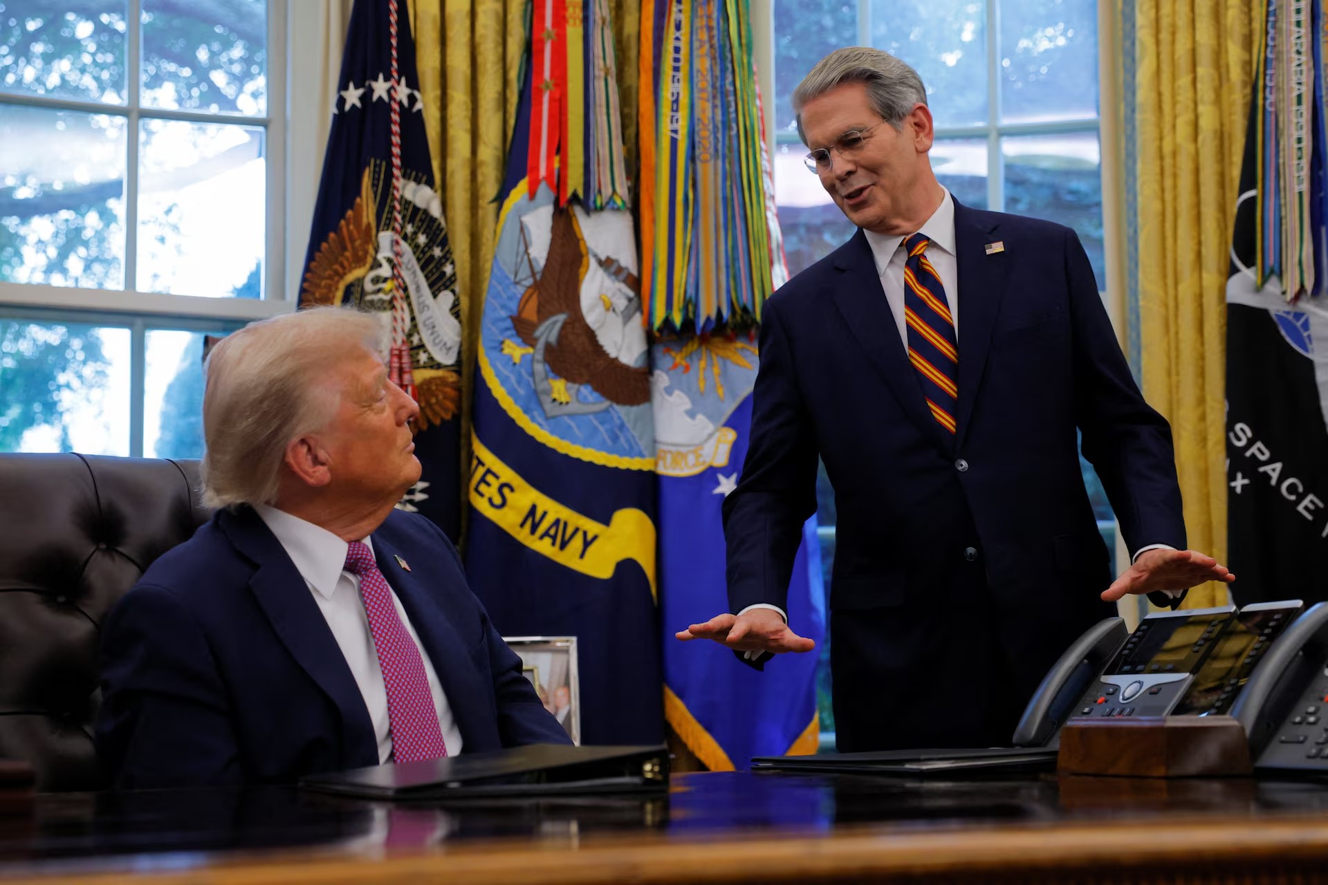 SUA şi Iranul ar putea încheia un acord în vederea redeschiderii Strâmtorii Ormuz până miercuri, anunţă secretarul american al Trezoreriei