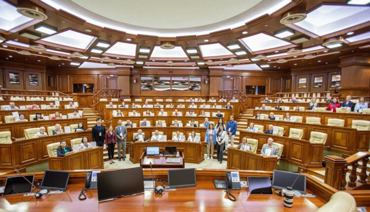 FOTO // După două weekenduri de dezbateri, Adunarea Cetățenească a venit cu 15 recomandări pentru autorități privind reforma administrației locale