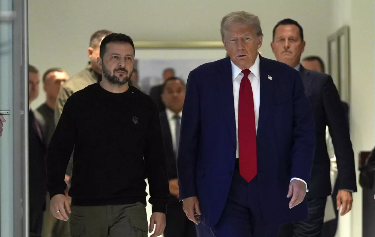 Trump îl primește pe Zelenski la Mar-a-Lago pentru negocieri de pace