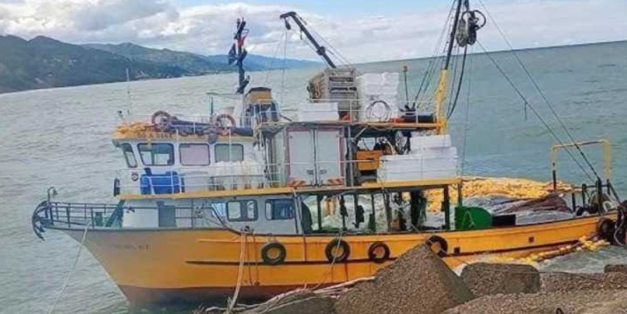 VIDEO // Un mort și patru răniți după ce o barcă de pescuit turcească a fost atacată în Marea Neagră