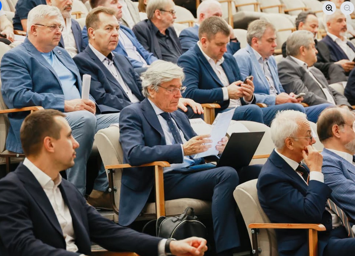 Peste 200 de medici și experți internaționali reuniți la Chișinău pentru viitorul chirurgiei cardiovasculare